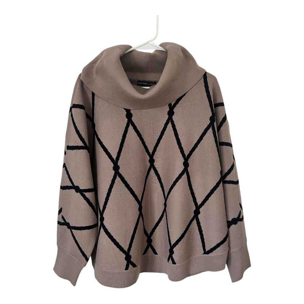 Design History Tan and Black Sweater 1X. Brand new.